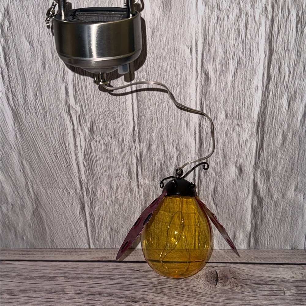 Lady Bug Insect Solar Light - Picture 4 of 8